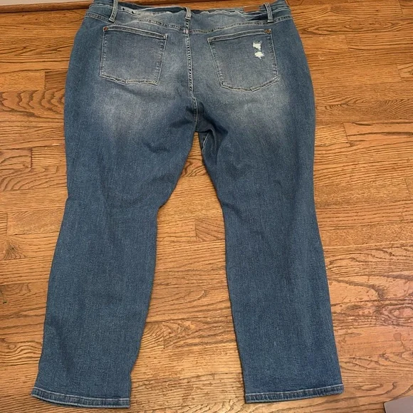 Judy Blue High Waisted Boyfriend Destroy STRETCH Denim 24w Jeans 88404 Plus Size - Picture 9 of 12